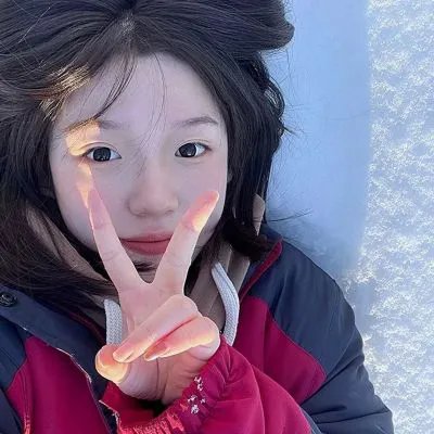 被虐离婚后，厉总跪求我回头